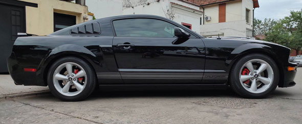 Ford Mustang GT/CS