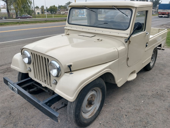 Jeep IKA 1973