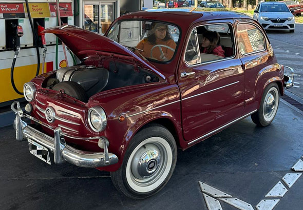Fiat 600 D