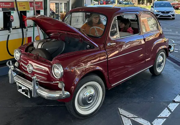Fiat 600 D