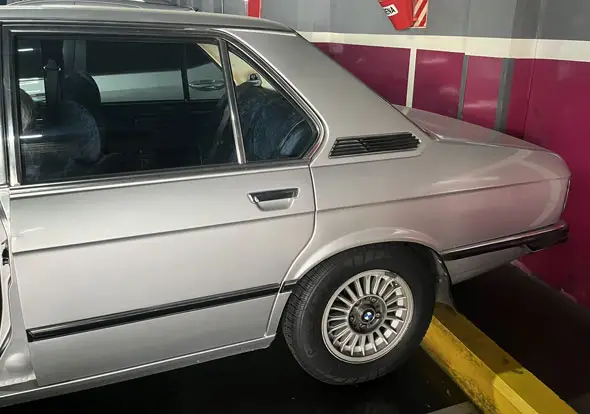 BMW  520