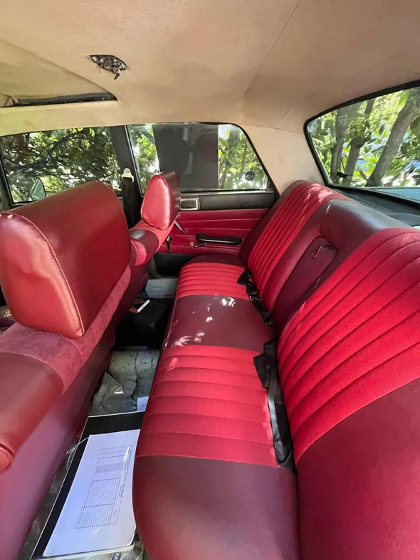 Peugeot 404 - Foto 3