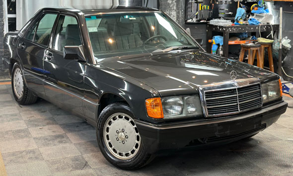 Mercedes Benz 190E 2.0
