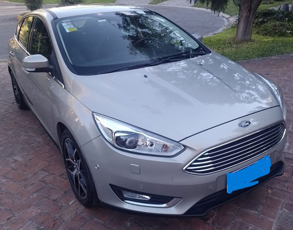 Ford Focus Titanium AT 2.0 - Foto 4