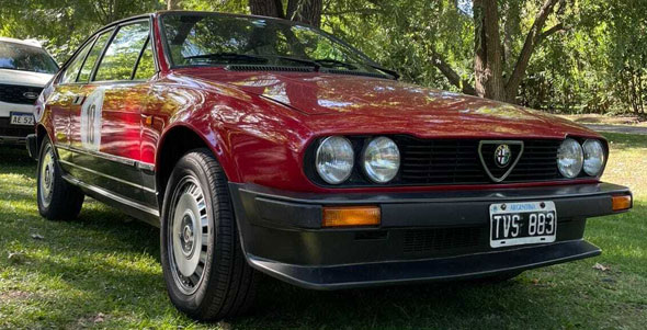 Alfa Romeo GTV 2.0