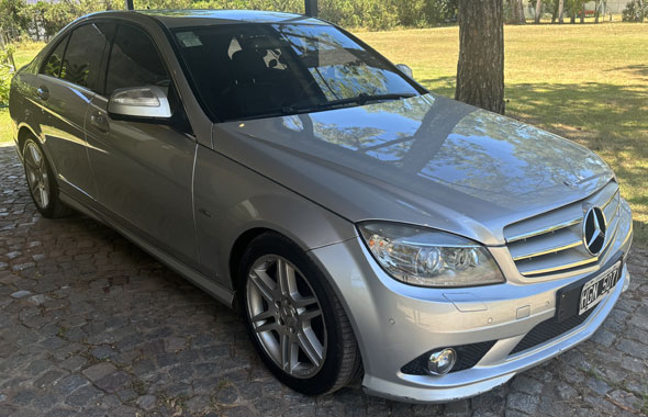 Mercedes Benz C350 - Foto 2