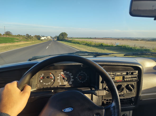 Ford Galaxy 2.0i - Foto 4