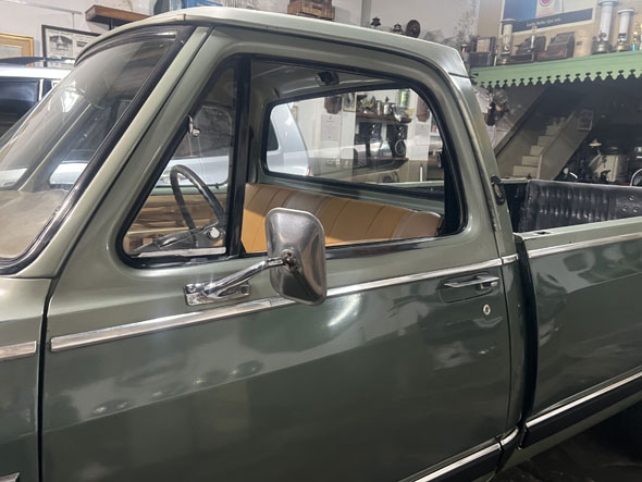 Dodge RAM 150 Custom - Foto 4