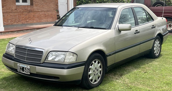 Mercedes Benz C230 Classic