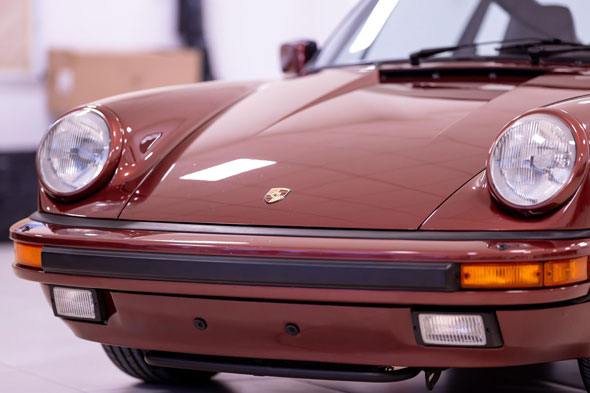 Porsche 911 Carrera