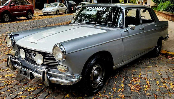 Peugeot 404