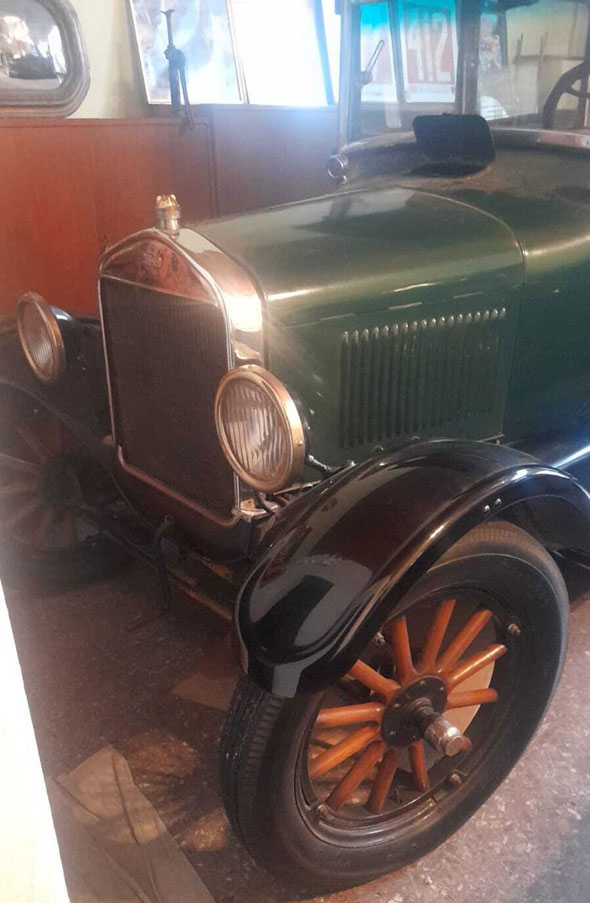 Ford T Tudor - Foto 2