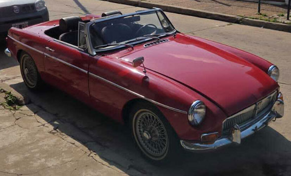 MG B Roadster