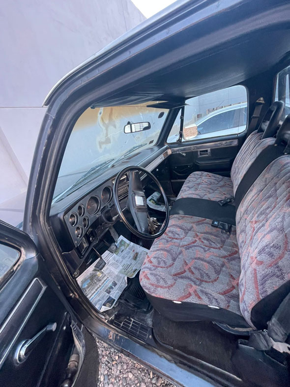 Chevrolet Silverado - Foto 2