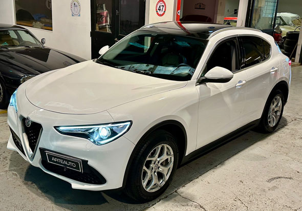 Alfa Romeo Stelvio 2.0 Q4 2020 - Foto 3
