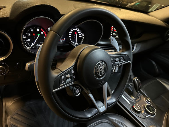 Alfa Romeo Stelvio 2.0 Q4 2020 - Foto 4