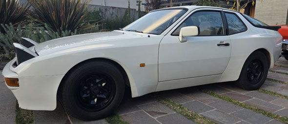 Porsche 944 - Foto 2