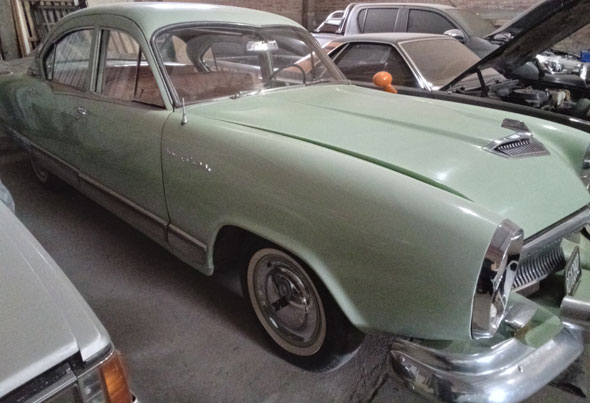 IKA Kaiser Carabela 1958 - Foto 2