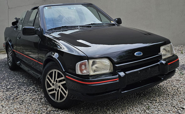 Ford Escort Convertible XR3