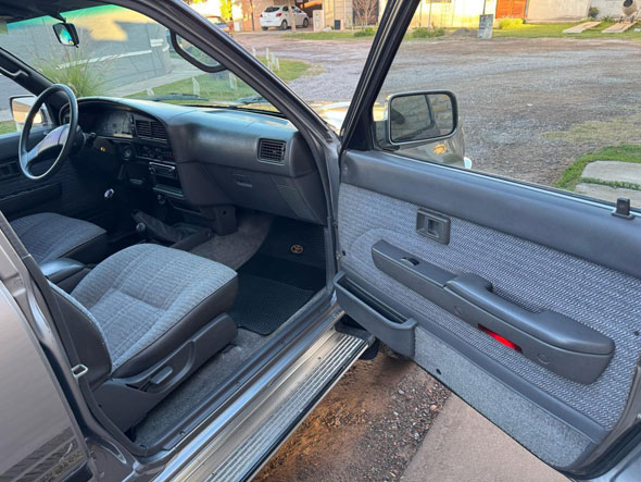 Toyota 4Runner - Foto 2