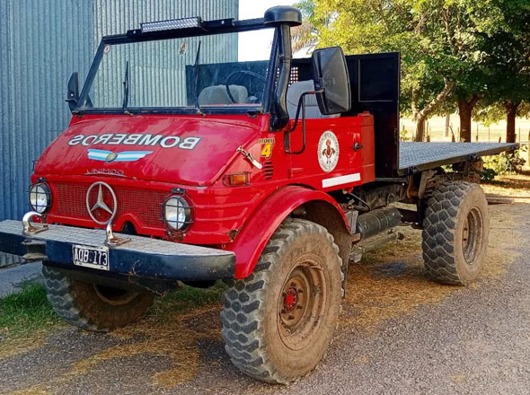 Mercedes Benz Unimog 416