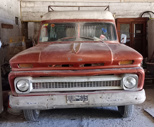 Chevrolet C10 Apache