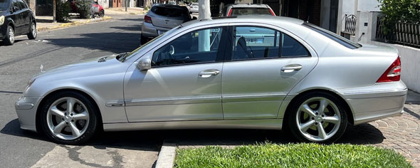 Mercedes Benz C320 Avantgarde Sport - Foto 4