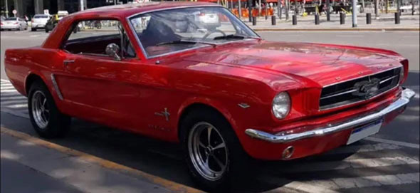 Ford Mustang - Foto 2