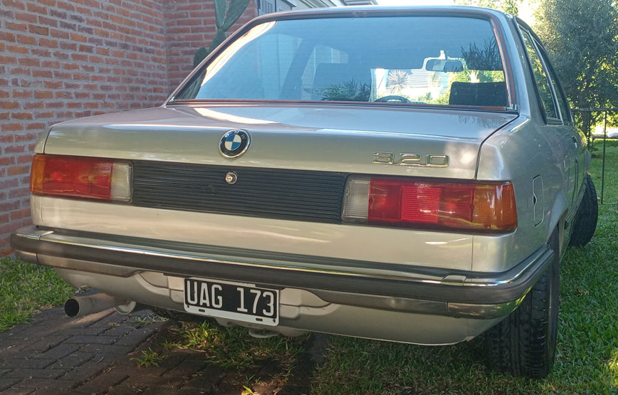 BMW 320 - Foto 2
