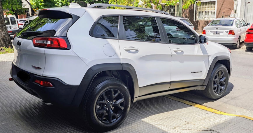 Jeep Cherokee Trailhawk 3.2 V6 - Foto 3