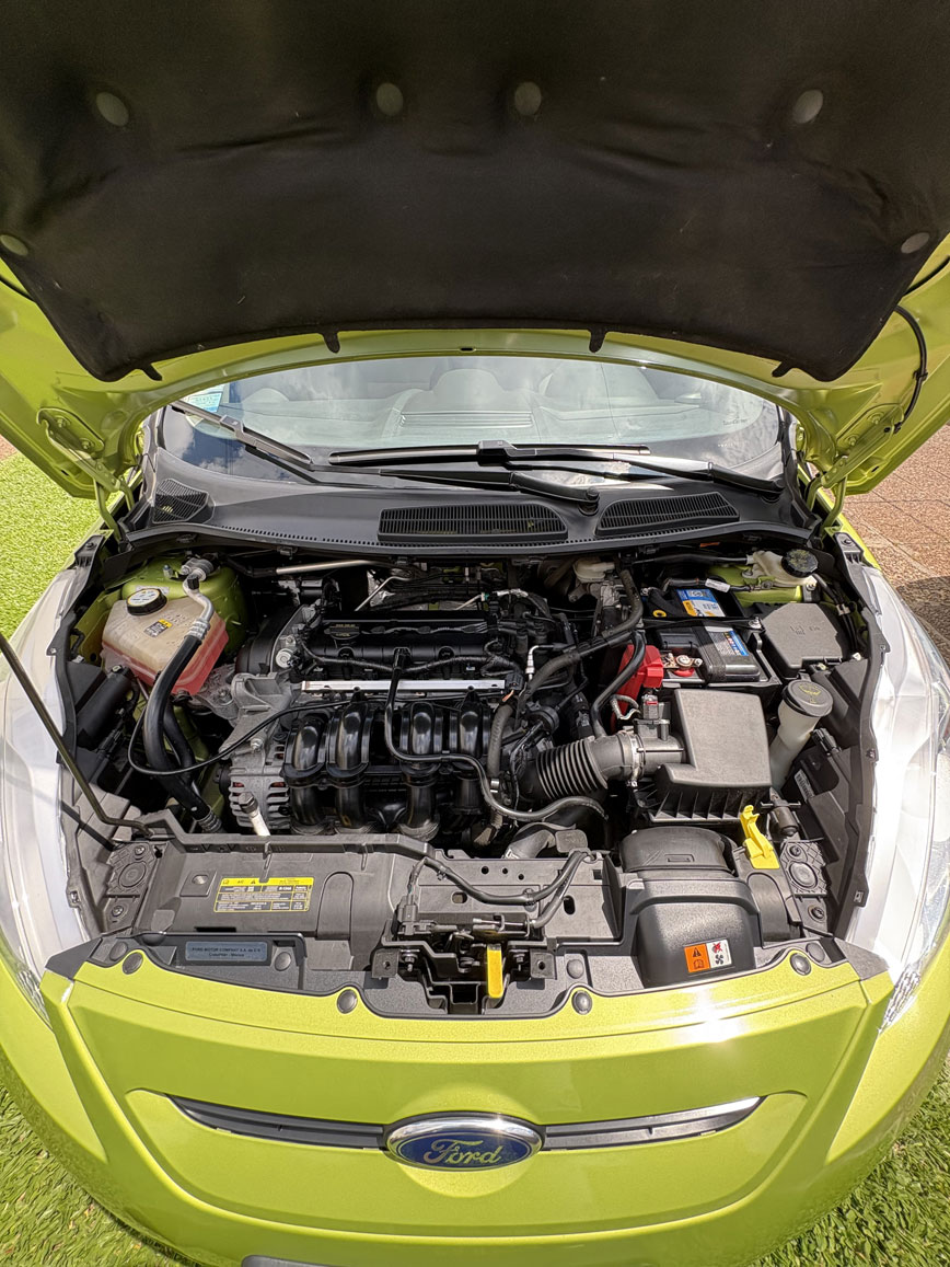 Ford Kinetic - Foto 3