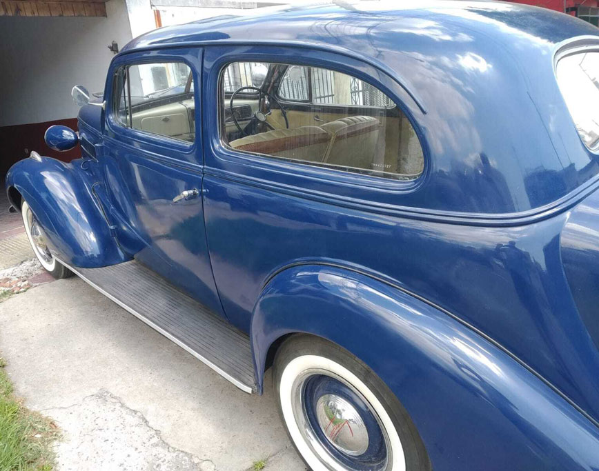 Chevrolet Sedán 2 Puertas - Foto 2