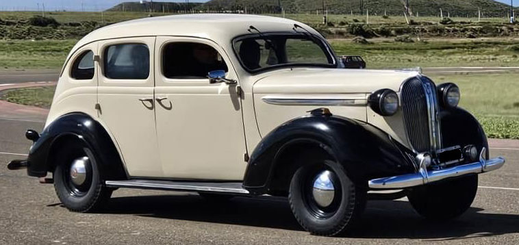Plymouth 1938 Sedán 4 puertas