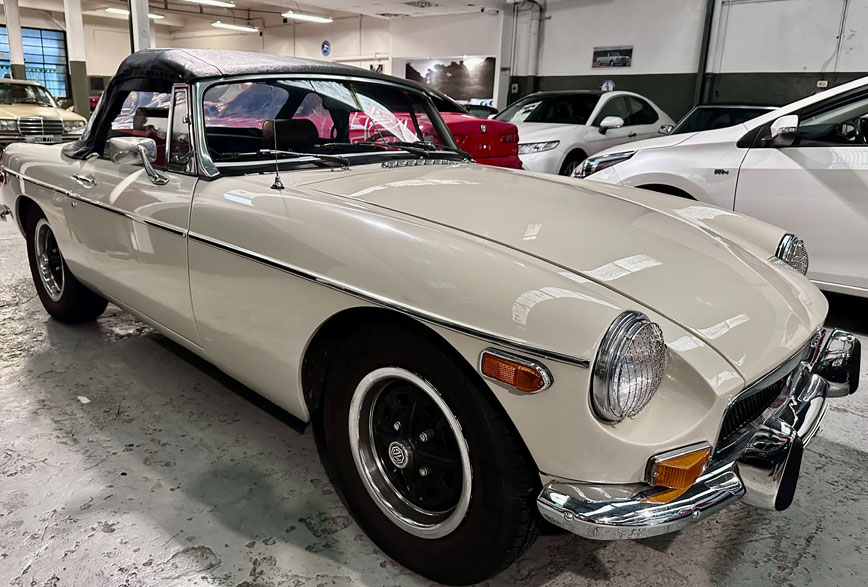 MG B 1974 - Foto 4