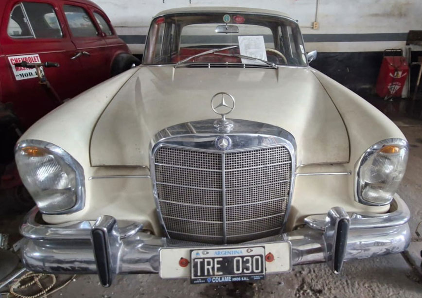 Mercedes Benz 220S 1965