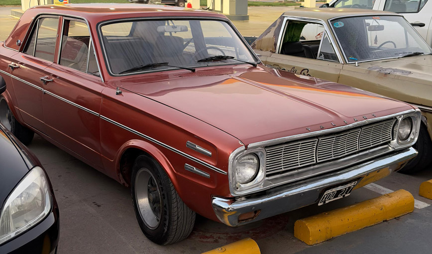 Chrysler Valíant IV - Foto 3