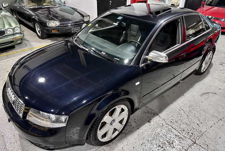 Audi S4 V8 2004