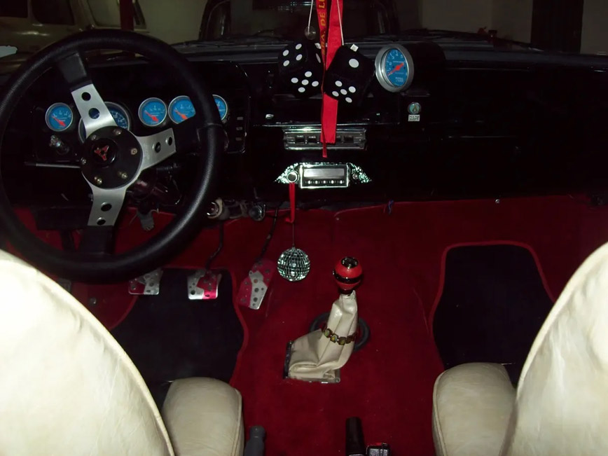 Chrysler Valiant I V8 - Foto 4