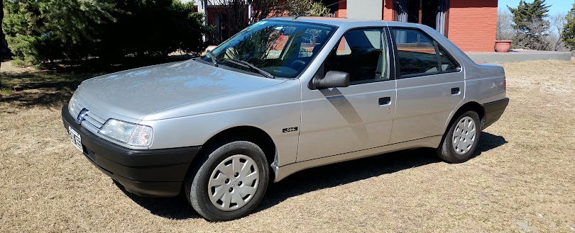 Peugeot 405