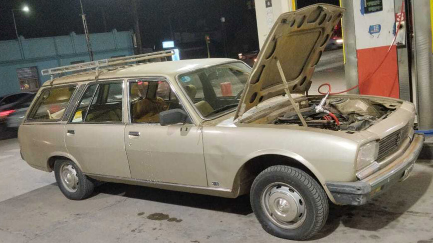 Peugeot 504 Naftera