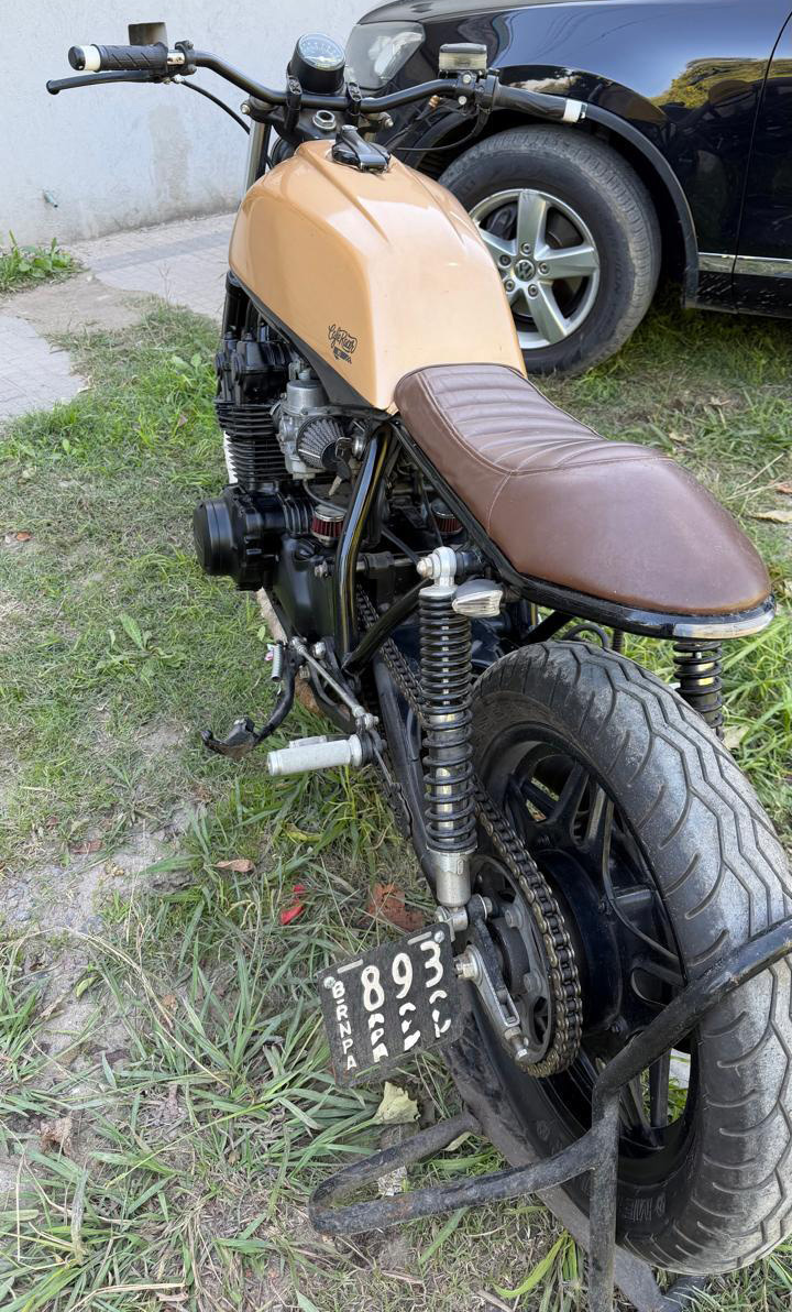 Honda Cafe Racer - Foto 3