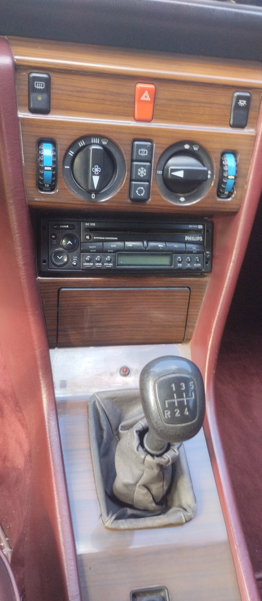 Mercedes Benz W124 200E - Foto 4