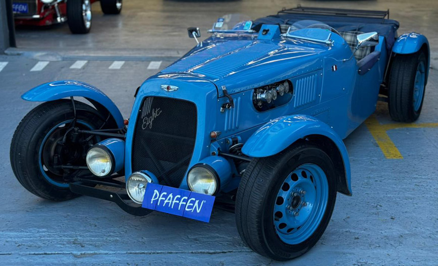 Morris Antique 1984