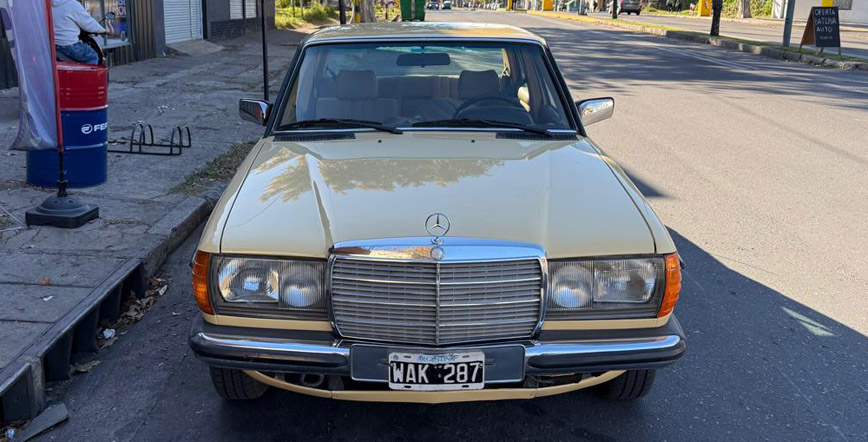 Mercedes Benz 230E - Foto 2