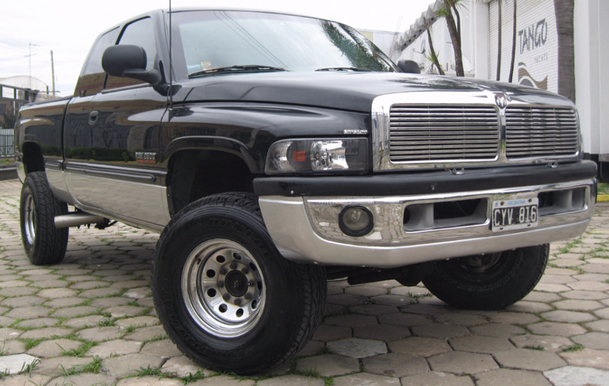 Dodge Ram 2500 laramie