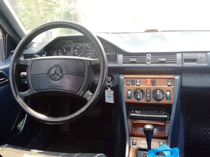 Mercedes Benz 300 D - Foto 4