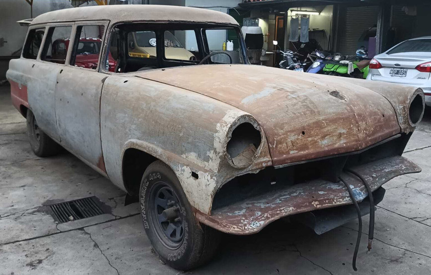 Ford Fairlane Wagon