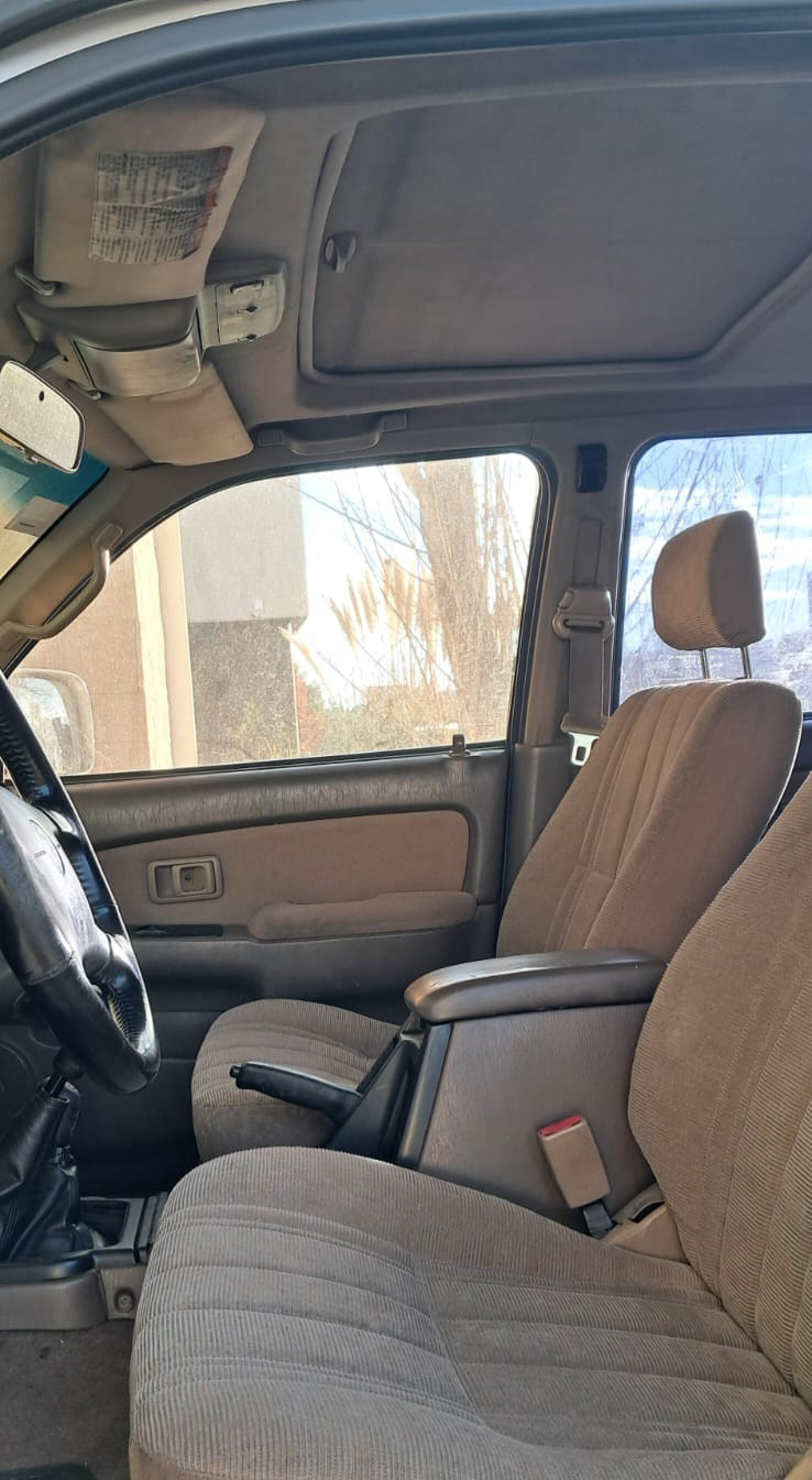 Toyota SW4 3.0 4×4 Turbo Diesel 2000 - Foto 2