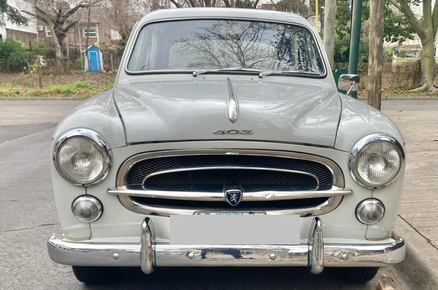 Peugeot 403
