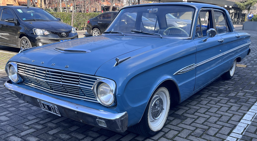 Ford Falcon